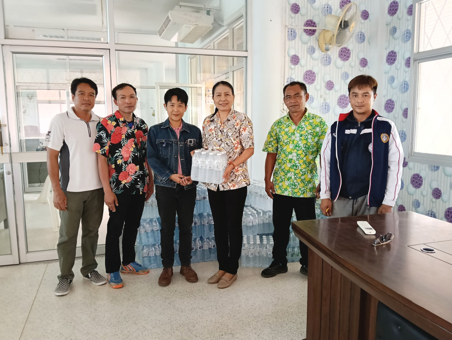 รับมอบน้ำดื่มเพื่อสนับสนุนจุดบริการประชาชน ช่วงเทศกาลสงกรานต์ เทศบาลตำบลกุดประทาย ประจำปี พ.ศ.2569